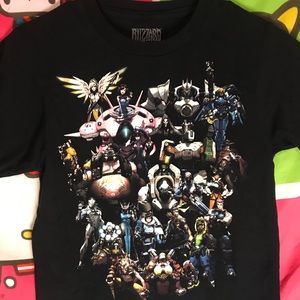Overwatch Hot topic Blizzard gaming shirt